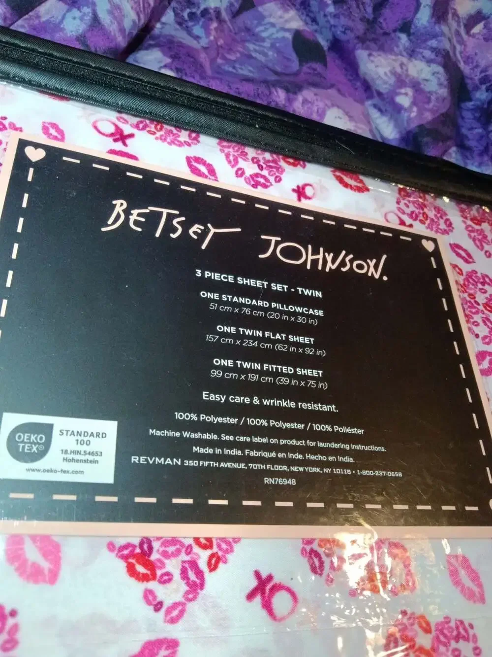 Betsey Johnson Twin Sheet Set! Lips Xoxo love Valentine's set! NWT